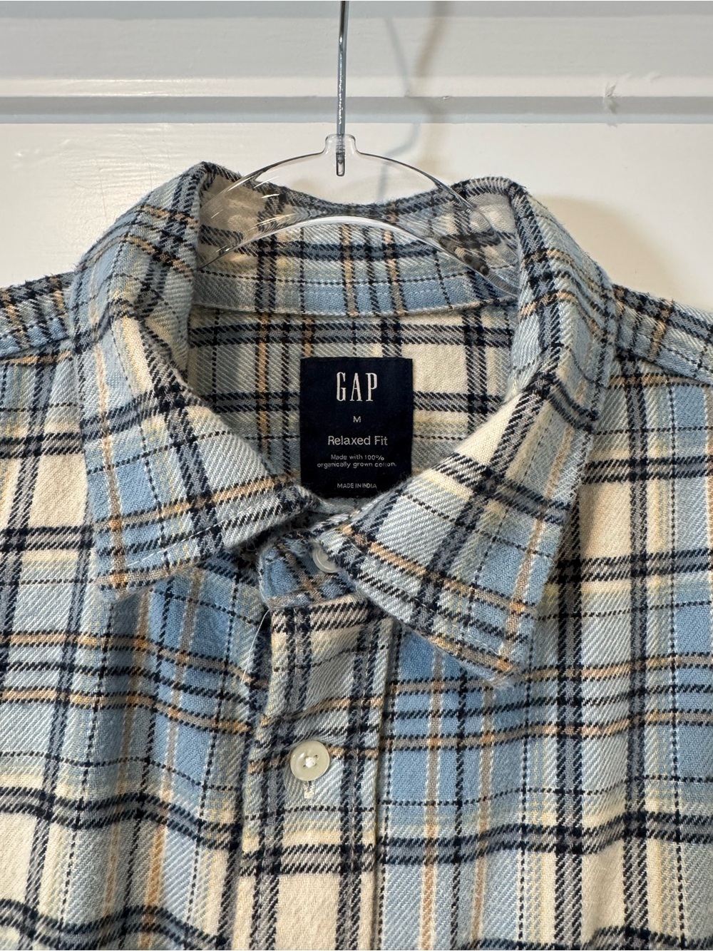 GAP Men's Light Blue and White Plaid Button-Down Shirt